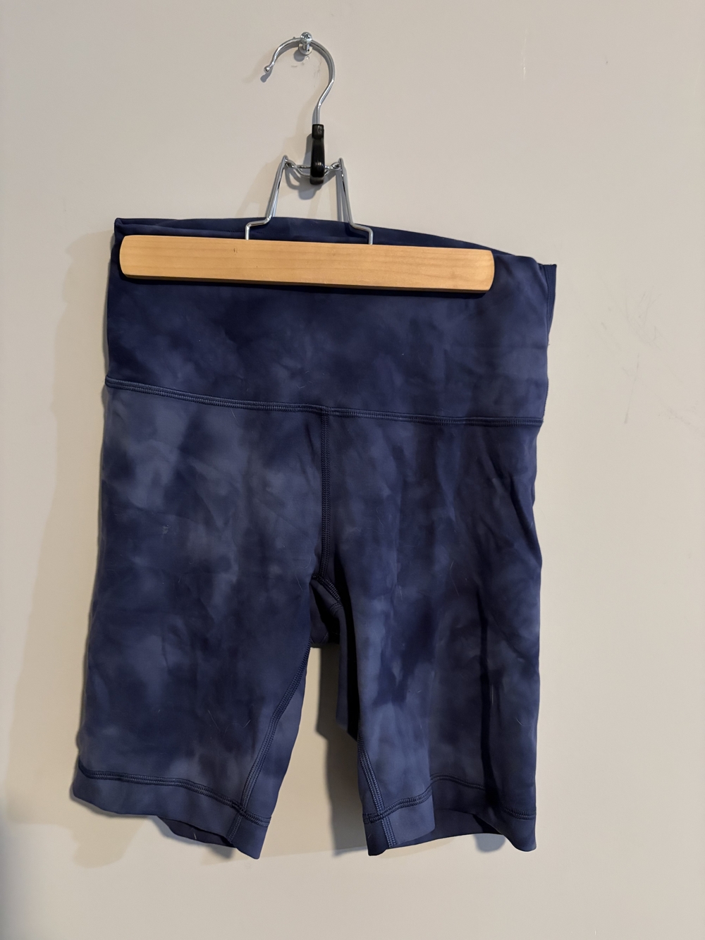 High-Waist Lululemon wundertrain shorts